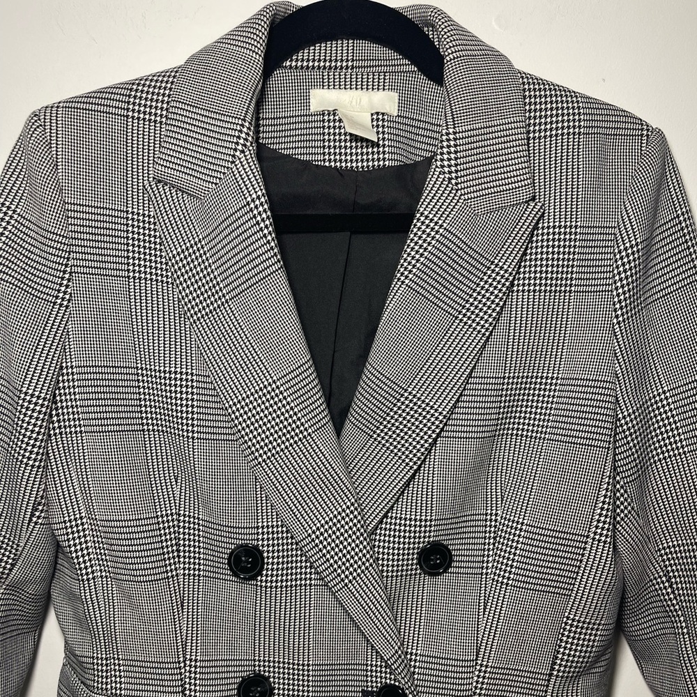 H&M Women’s Double Breasted Woven Fitted Lined Blazer in size 6 - Picture 5 of 8